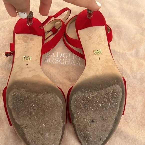 BADGLEY MISCHKA red heels 3inch heel. - Picture 5 of 5